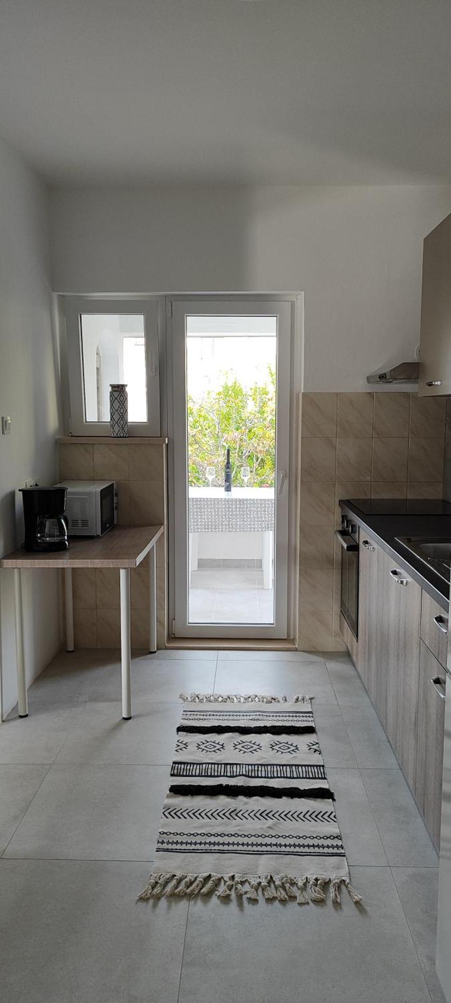 Apartman Emily, 6 2 Guests, Newly Refurbished Póla
